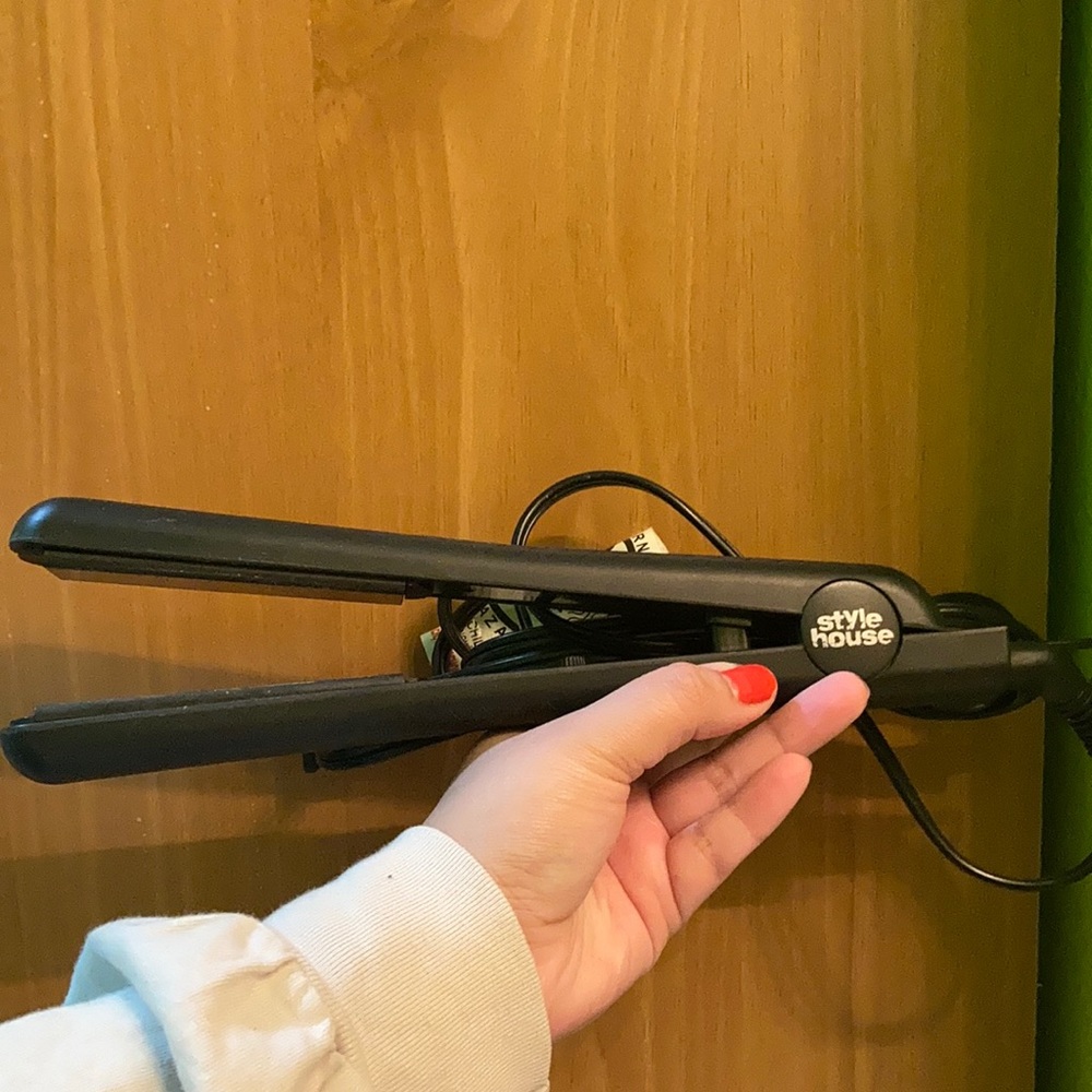 Hair Straightener